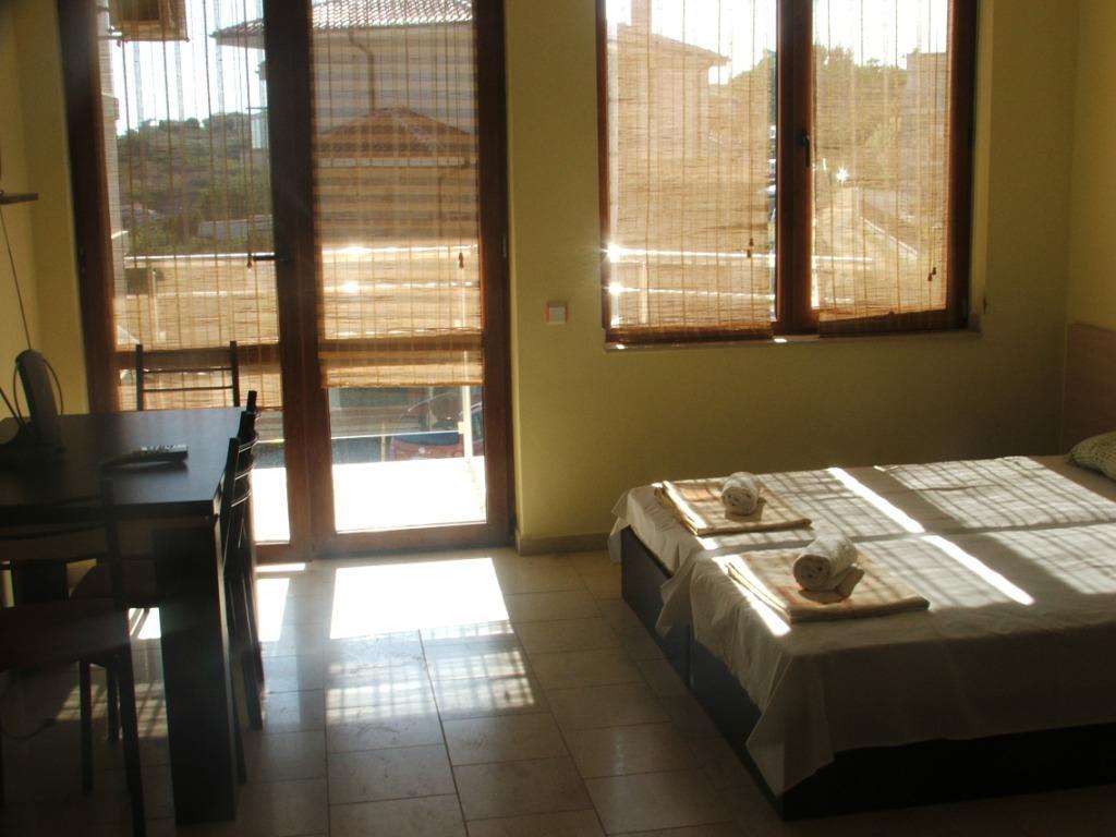 Akshaena Aparthotel Szozopol Kültér fotó